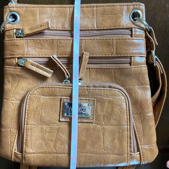 Nichole Miller crossbody satchel - Picture 8 of 11